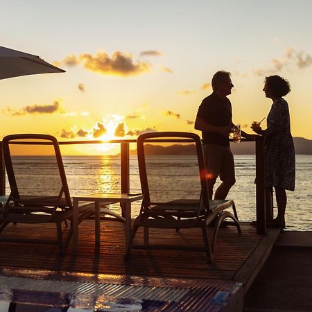 Le Nautique Waterfront Hotel La Digue  Extérieur photo